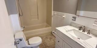 Nicely renovated 3 bed 2 bath near Tenean Beach! Gallery 10