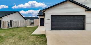 Rock Pointe Alex Gallery 1