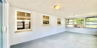 1501 South Hillcrest Avenue Gallery 35