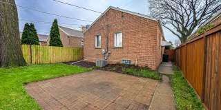 Great starter  home for rent Gallery 11