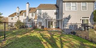 817 THOREAU Lane Gallery 4