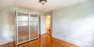 12 Adella Pl. Gallery 8