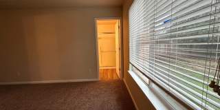 Well maintained home in desirable neighborhood! Gallery 20