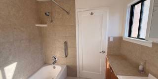 This two-bedroom, one-bath home in Upper Seaside This two-bedroom, one-bath home in Upper Seaside Gallery 9