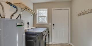 2 Bed/1 Bath just minutes from Augusta University and Surrey Center, featuring granite countertops, stainless steel appliances, and a private yard. Gallery 15