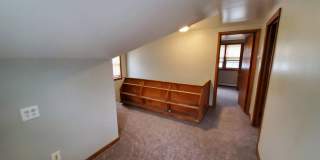 Charming 4-Bedroom Property in Prime Location Gallery 26