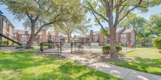 Bardin Oaks Gallery 40