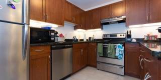Garden level 3 bed in Allston Gallery 6