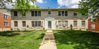 622 Broadmoor Gallery 1