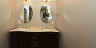 Great Bridge/ Lakefront Gallery 21