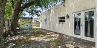 1005 Selkirk Street Gallery 32