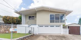 $2,500 / 1br - 1 BED 1 BATH DUPLEX (Honolulu) Gallery 1