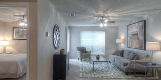Woodchase Apartments Gallery 13