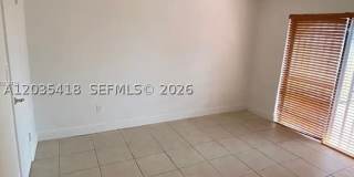 4933 SW 135th Pl Gallery 2