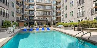 The Dartmouth North Hills Apartments Gallery 13