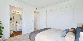 Riverpark apartment homes Gallery 67
