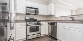 Ballston Place Gallery 20