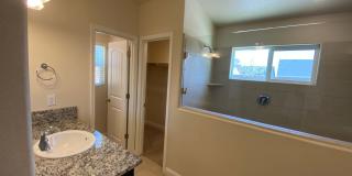 Immaculate like New Home in the gated Windmills at Tule Heights! Gallery 17