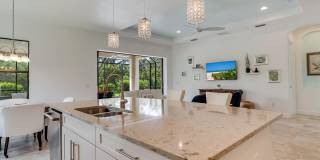 3929 WAYPOINT AVENUE Gallery 8