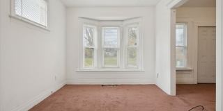 $1200 3 bedrooms Gallery 5