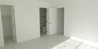 2623 E Maureen St Gallery 38