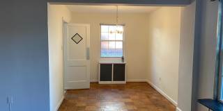 1300 N MEADE Street Gallery 7