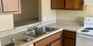 2846 E. Kathleen Road - 103 Gallery 1