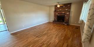 3 Bed, 1.5 Bath with Spacious Backyard! Gallery 4