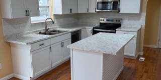 3221 Kings Realm Avenue Gallery 12