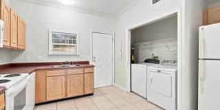 Cedar Street Apartments Gallery 25