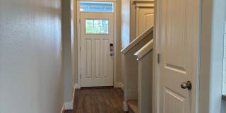 Newer 2 Story Home in Newberg   SHOWINGS  START  MAY 15th Gallery 3