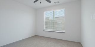 The Maddox Gallery 77