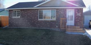 4 BED | 2 BATH | SINGLE CAR GARAGE | WEST Gallery 1