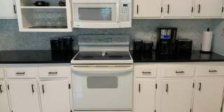 1521 Marion Avenue Gallery 8