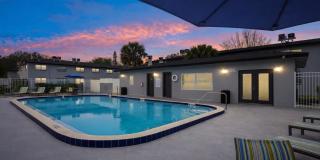 The Element at 464 Gallery 13