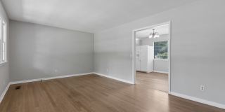 620 Lindsay Avenue Gallery 6