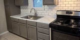 1141 Northeast Chester Avenue - 2 Gallery 4
