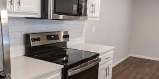 3 Bed 2 Bath 2 Car Duplex Freedom Villas in Midwest City, OK Gallery 25