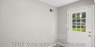 1606 N 63rd Pl Gallery 9