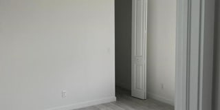 345 Diplomat Parkway E Gallery 15