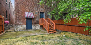 4631 Washington Avenue Gallery 14