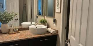 Los Arboles Apartments Gallery 12