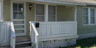 410 1/2 Ohio Avenue Gallery 2