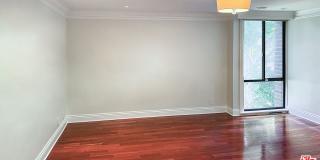 9323 Burton Way Gallery 10