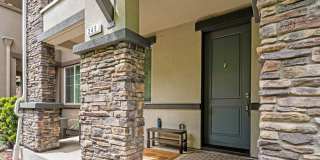 Luxury 3-Bed Townhouse in Hayward Just Built in 2019! Gallery 33