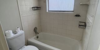 Hillyer Street - 1002 Gallery 11