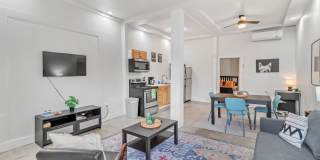 1407 Leal Gallery 19