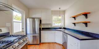 Cute-as-a-Button Coronado "Palmer" Home in a Fabulous School-Side Location – Coronado Village Gallery 14