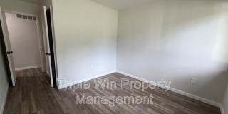 945 Paddock Dr Gallery 18