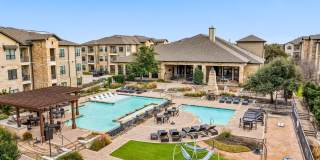 The Royce 8100 The Royce 8100 Gallery 17